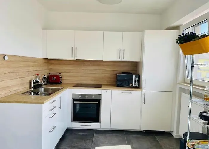 Charming 1 Bedroom Flat With Terrace-67b Lussemburgo